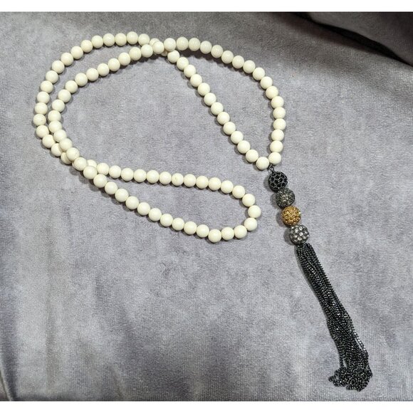 Boho Chic Stone Beaded Necklace With Metallic Rhinestone Bead And Chain Tassel - Picture 8 of 8
